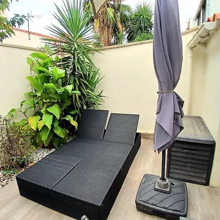Solea Climatisee A 200 M De La 펜션 *